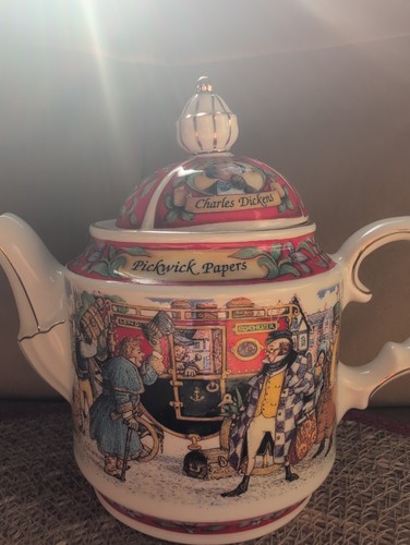 Beautiful vintage sadler - beautiful,