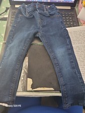 Boys 18-24mths jeans (2 items)