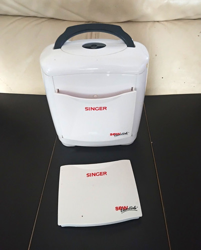 Singer portable plastic sewing - plastic,