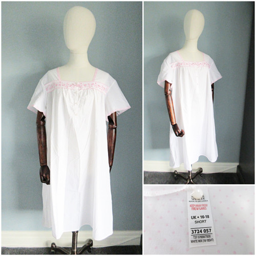 Vintage night gown - night,