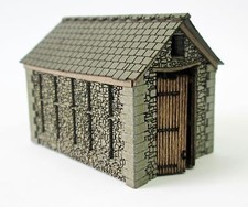 Ancorton N Scale Small Barn