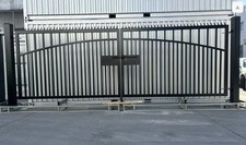 6ft high x 17ft Wide Double