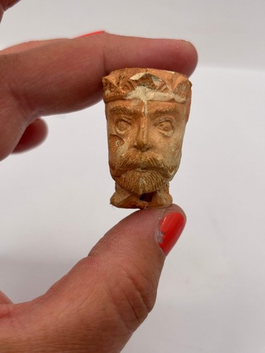 Old figural clay - , head