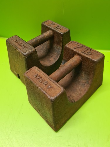 Pair vintage avery - avery, 7lb