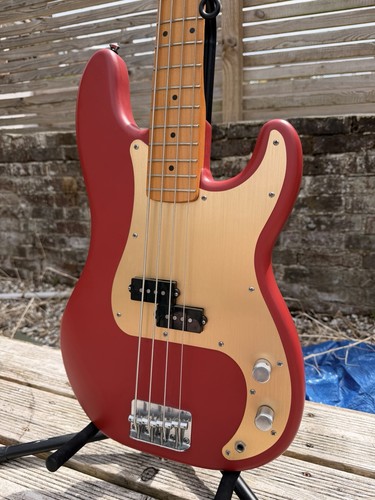 Squier 40th anniversary bass - 40th,