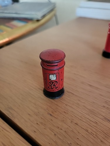 Antique minuature tin - minuature,
