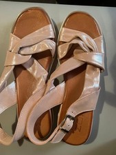New Moda In Pelle Metallic Low