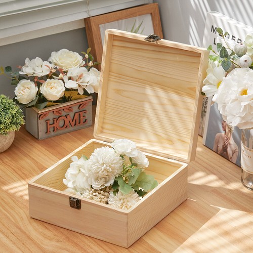 Natural pine wooden - natural,