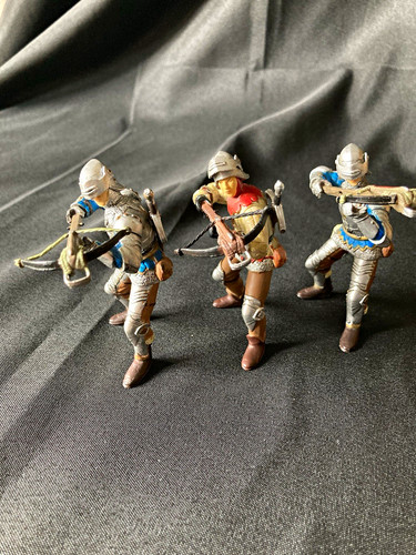 Papo medieval crossbowmen lot - crossbowmen,