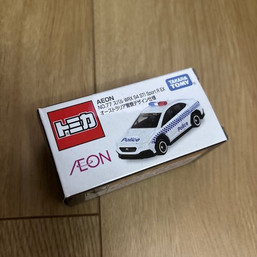 Tomica subaru wrx s4 sti - subaru,