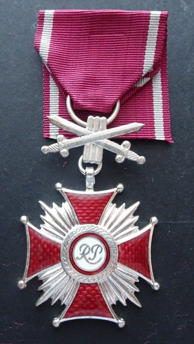 Post wwii polish - post,
