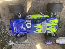 Hot Bodies Lightning Truggy