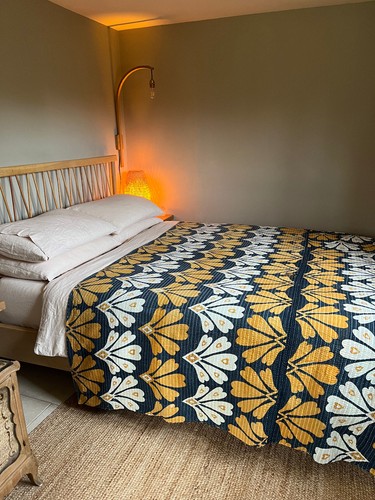 Vintage cotton throw quilt - vintage,