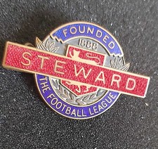 FA STEWARD ENAMEL BADGE 1960S