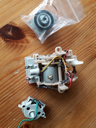 Small electric motors for - 3,