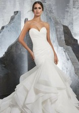 Mori Lee Karina 5604 Wedding Dress Size 8 Good Condition (dry cleaned)