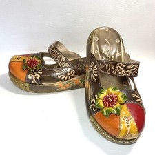 Retro Platform Hippie Clogs