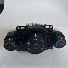 Ford Fiesta MK7 2016 A/C