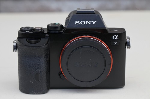 Sony alpha 3mp - a7, digital