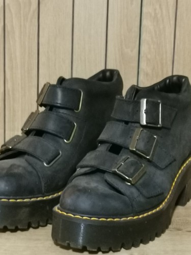 Doc martins platform boot size - platform,