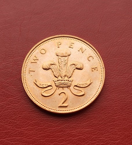 2001 pence uncirculated - 2p,