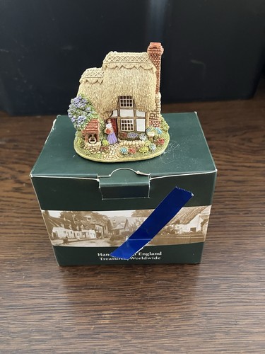 Lilliput lane mothers - lilliput, pride