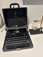 Vintage Royal Model O Manual