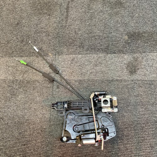 Toyota aygo door lock - toyota,