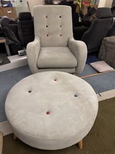 Chair + Footstool Nursery / Living Room Pristine / Silver / Grey + buttons