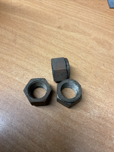 0518 clutch centre nut 3 - centre,