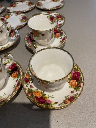 Royal albert old - royal, roses