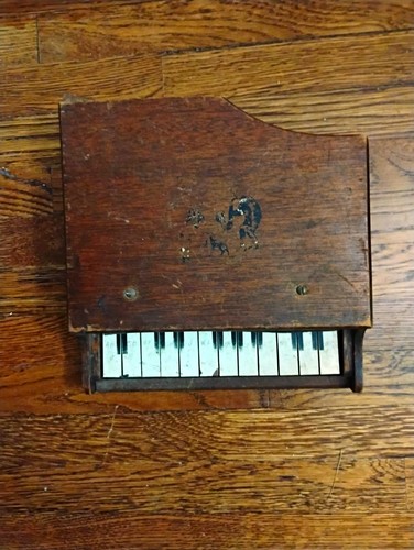 Vtg childs toy wooden - childs, grand