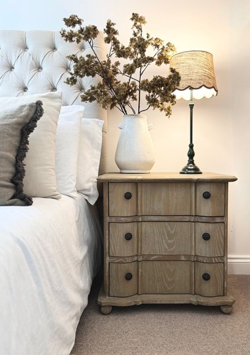 Large weathered oak curvy - weathered,