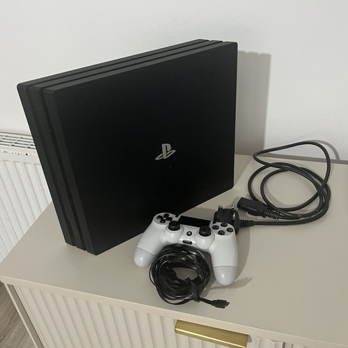 Sony playstation pro black - 4,