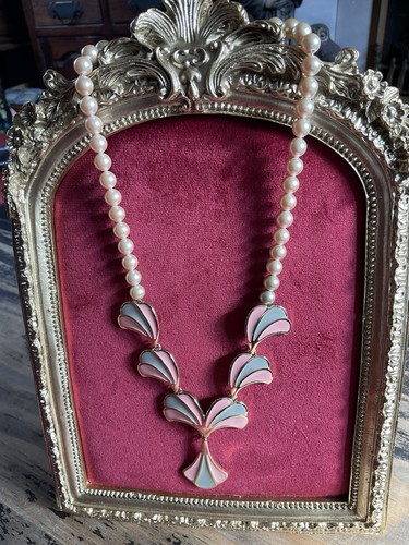 Vintage art deco and faux - vintage,