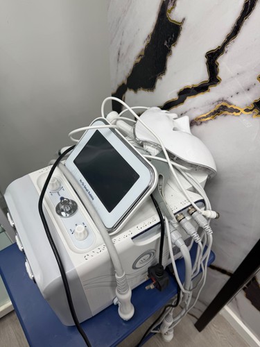 Hydra facial machine - machine, 1