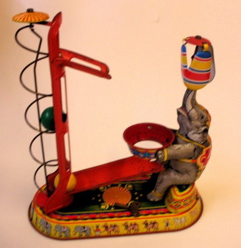 Vintage zone germany tin - us, jw