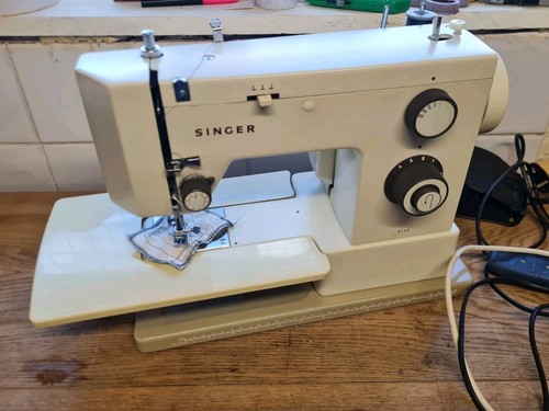 Singer sewing machine model - singer,