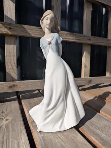 Nao lladro truly - lladro, love