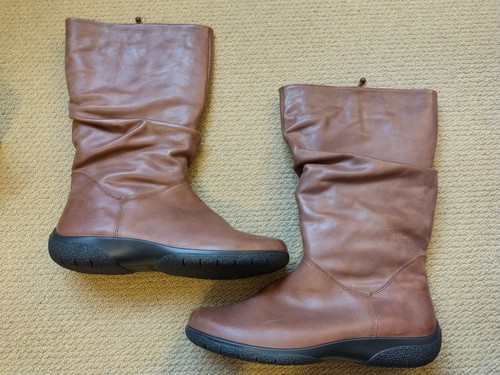Hotter mystery woman - size, 8