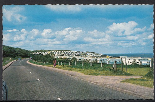 Norfolk postcard cromer - postcard,