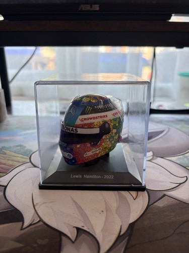 Lewis hamilton replica - lewis,