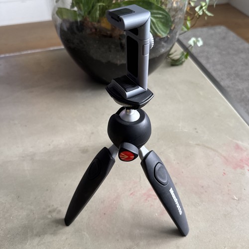 Manfrotto mini tripod - mini,