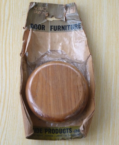 Teak door handle push pad