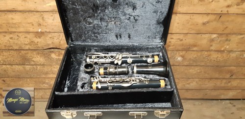 Vito 7212 student clarinet