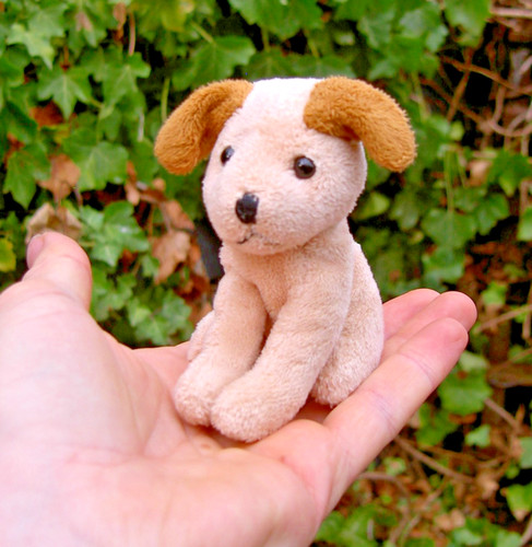 Tiny cuddly soft - cuddly, beige