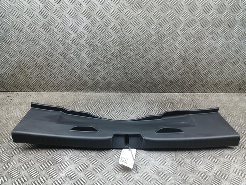 Toyota yaris boot - toyota,
