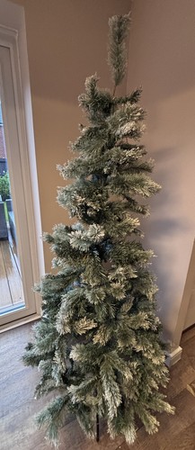 Next snowy frosted pine 6ft - frosted,
