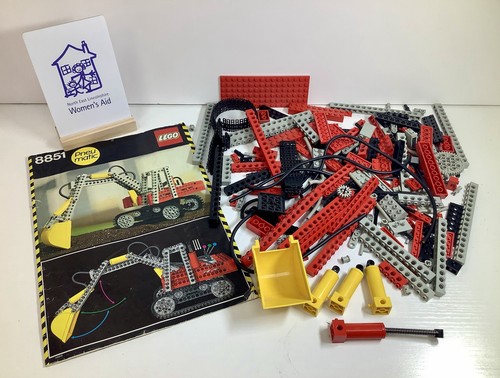 Lego technic 8851 excavator - lego,