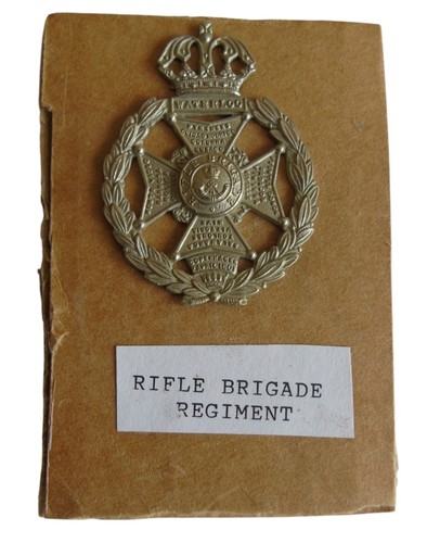 Rifle brigade cap badge - badge,